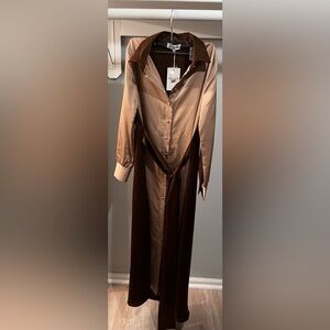 Elegant Brown Long-Sleeve Dress
